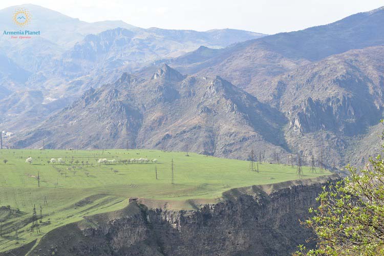 Hiking Haghpat - Akner - Sanahin