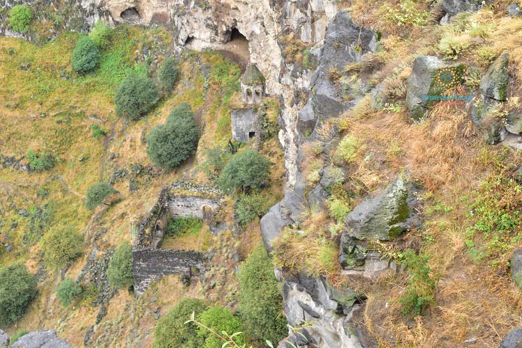 Hiking Odzun - Kobayr Monastery